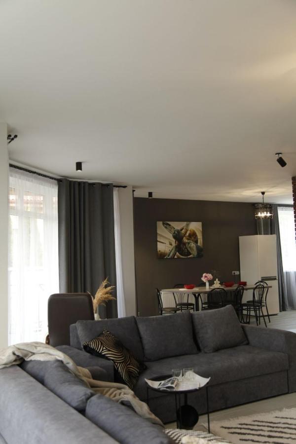 Uzhorod 3 Room Lovely House Extérieur photo