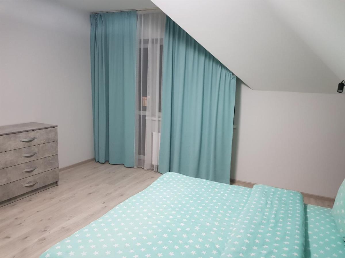 Uzhorod 3 Room Lovely House Extérieur photo